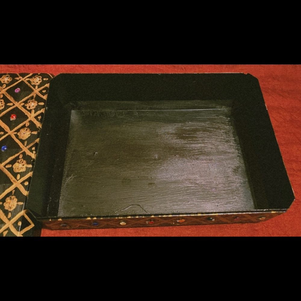 Handcrafted Storage Box - Picture 6 of 9